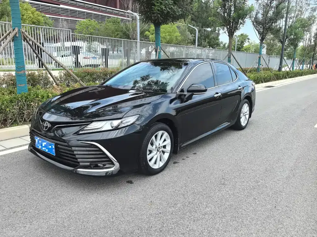 Toyota Camry 2022 из CN, фото 9