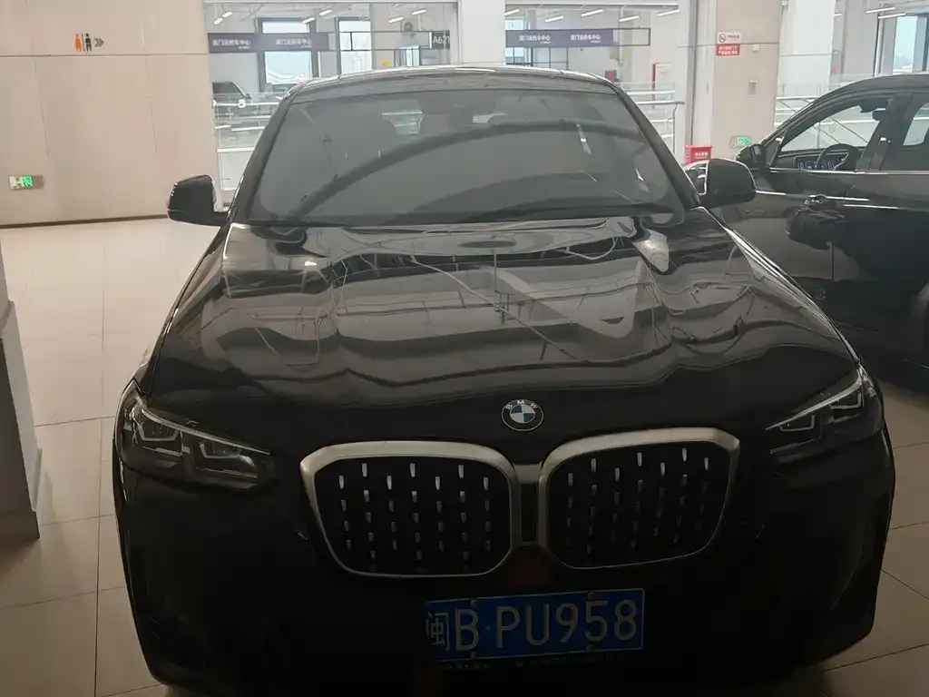 BMW X4 2023 из CN, фото 1