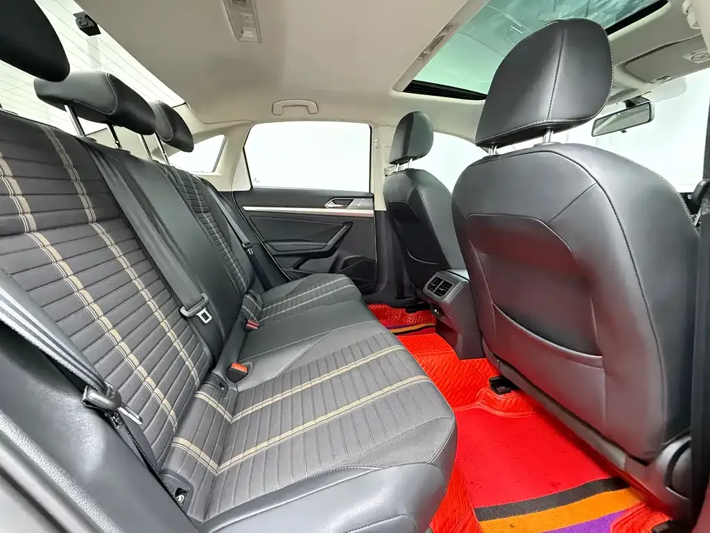 Volkswagen Lavida 2022 из CN, фото 10
