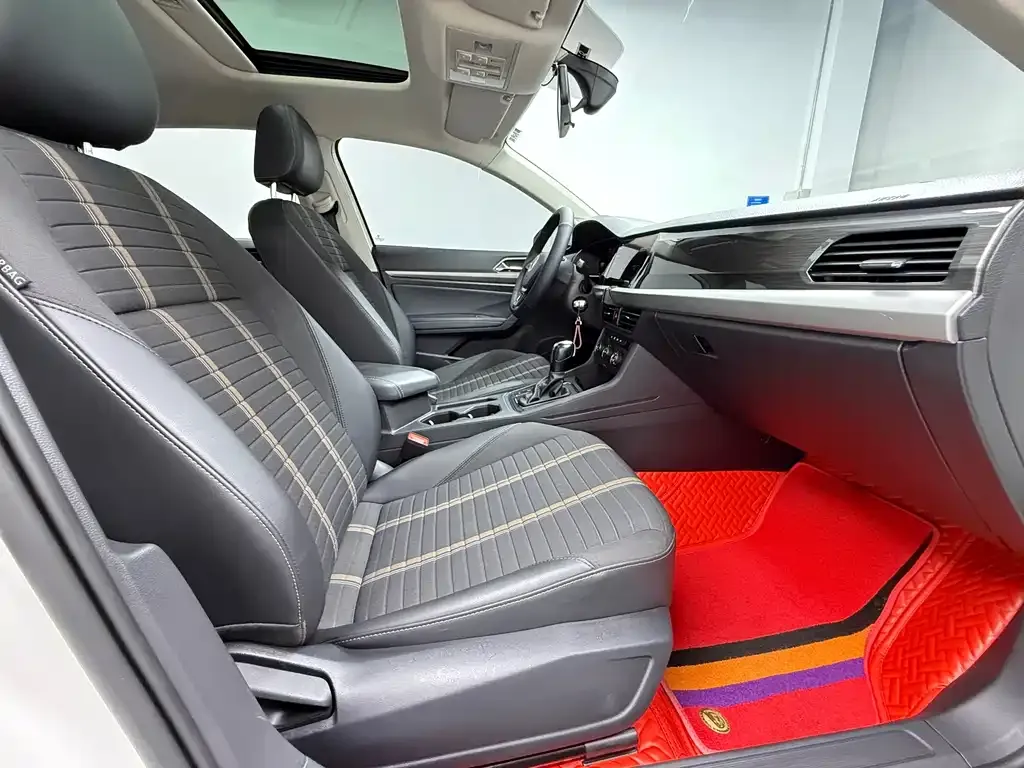 Volkswagen Lavida 2022 из CN, фото 9