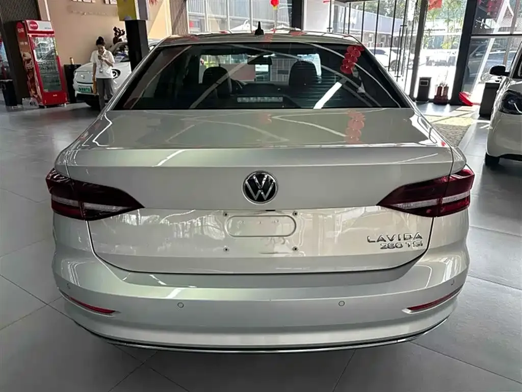 Volkswagen Lavida 2022 из CN, фото 6