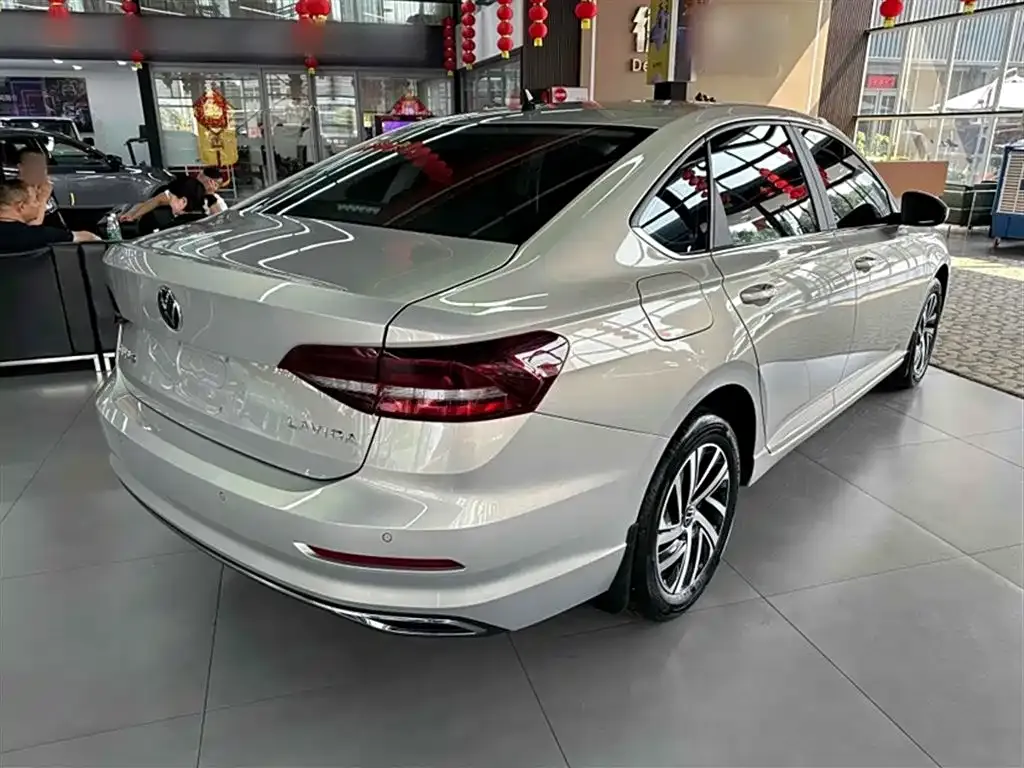 Volkswagen Lavida 2022 из CN, фото 7