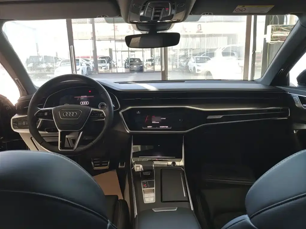 Audi A6L 2025 из CN, фото 10