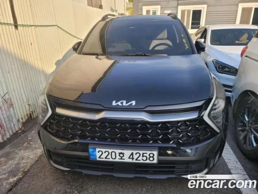 Kia Sportage — фото 1