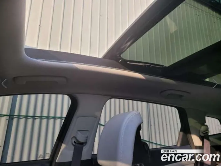 Kia Sportage — фото 6