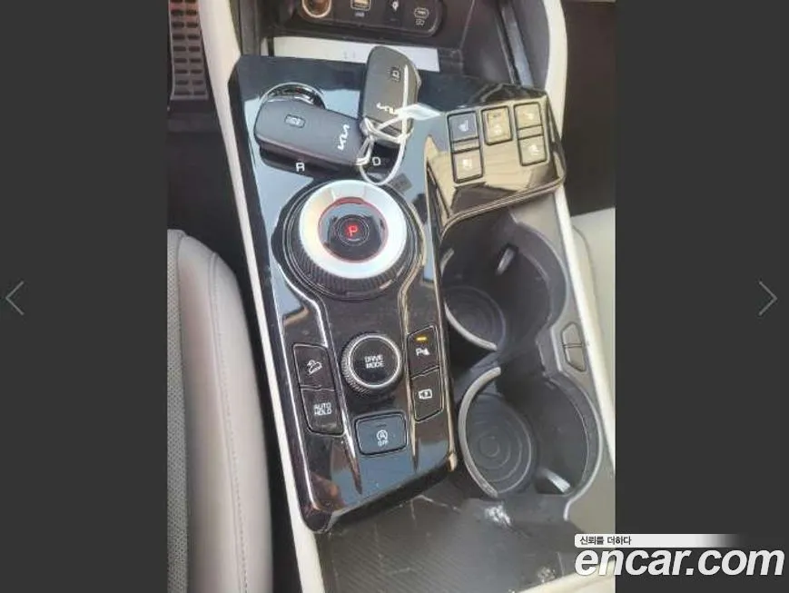 Kia Sportage — фото 7
