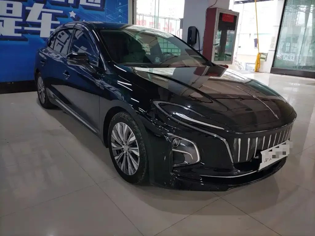 Hongqi E-QM5 2023 из CN, фото 4