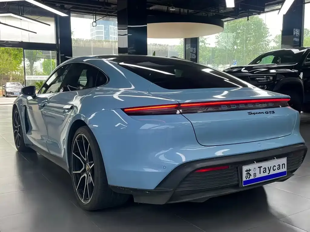 Porsche Taycan 2024 из CN, фото 3