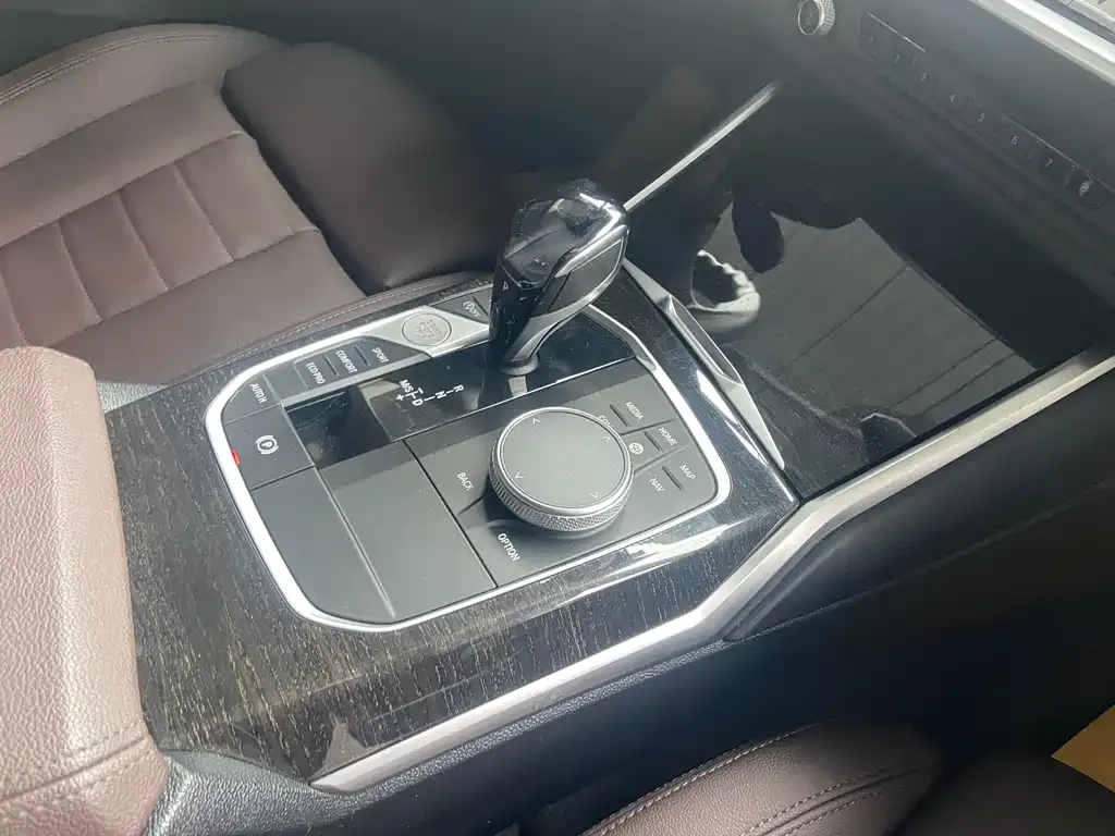 BMW 3 Series 2021 из CN, фото 7