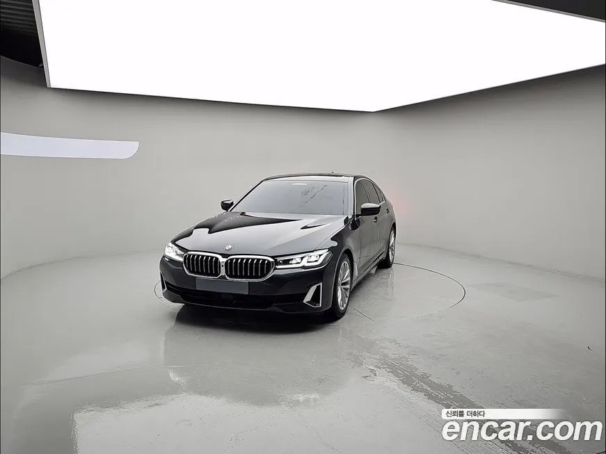 BMW 5-Series 2021 из KR, фото 1