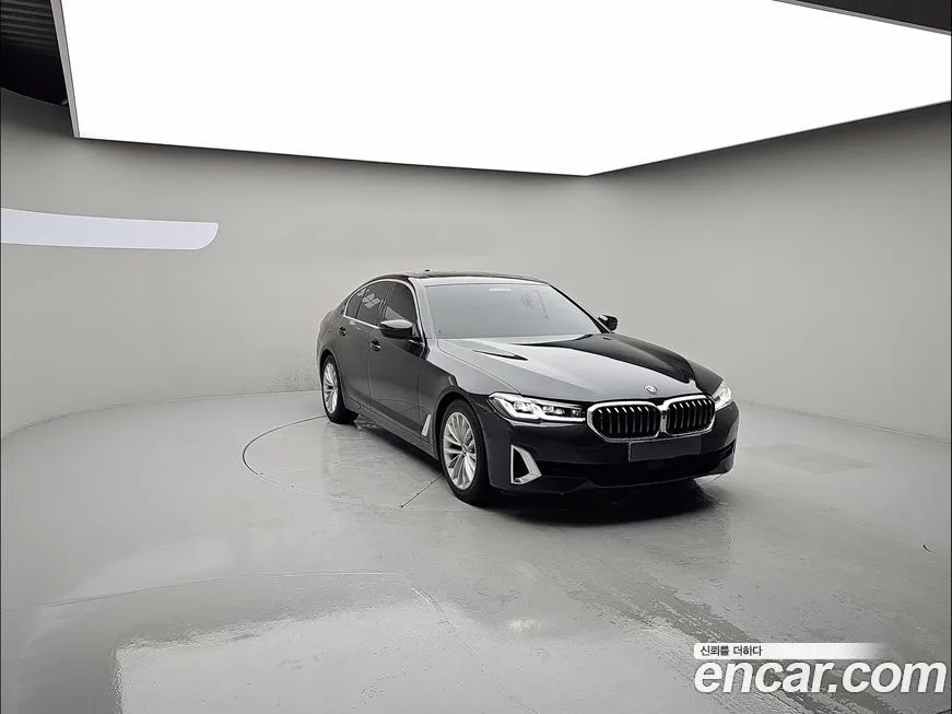BMW 5-Series 2021 из KR, фото 3