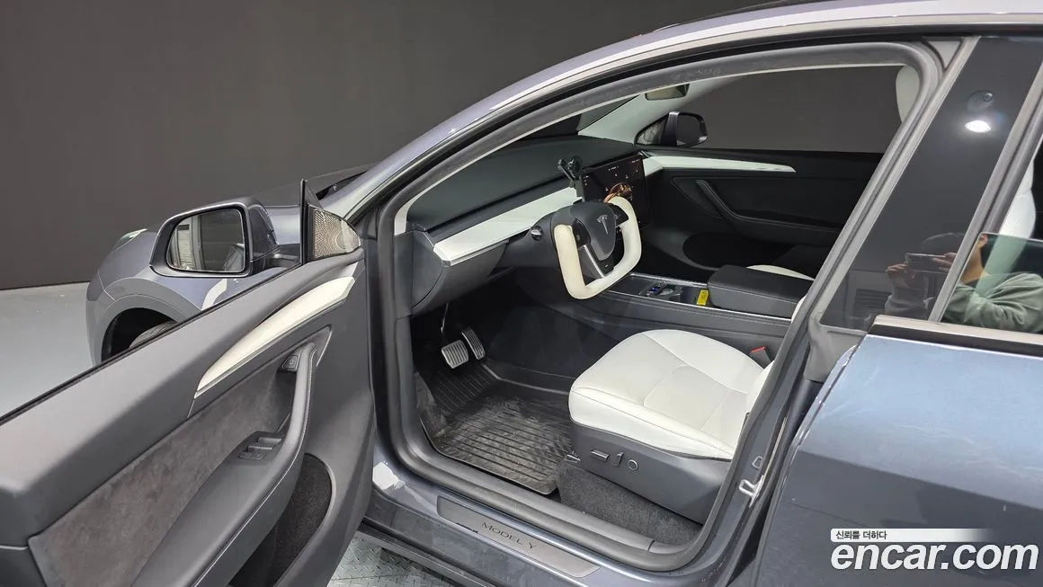 Tesla Model Y 2024 из KR, фото 10