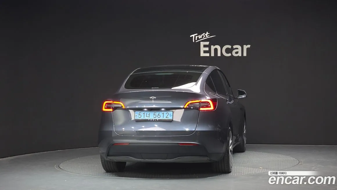 Tesla Model Y 2024 из KR, фото 4