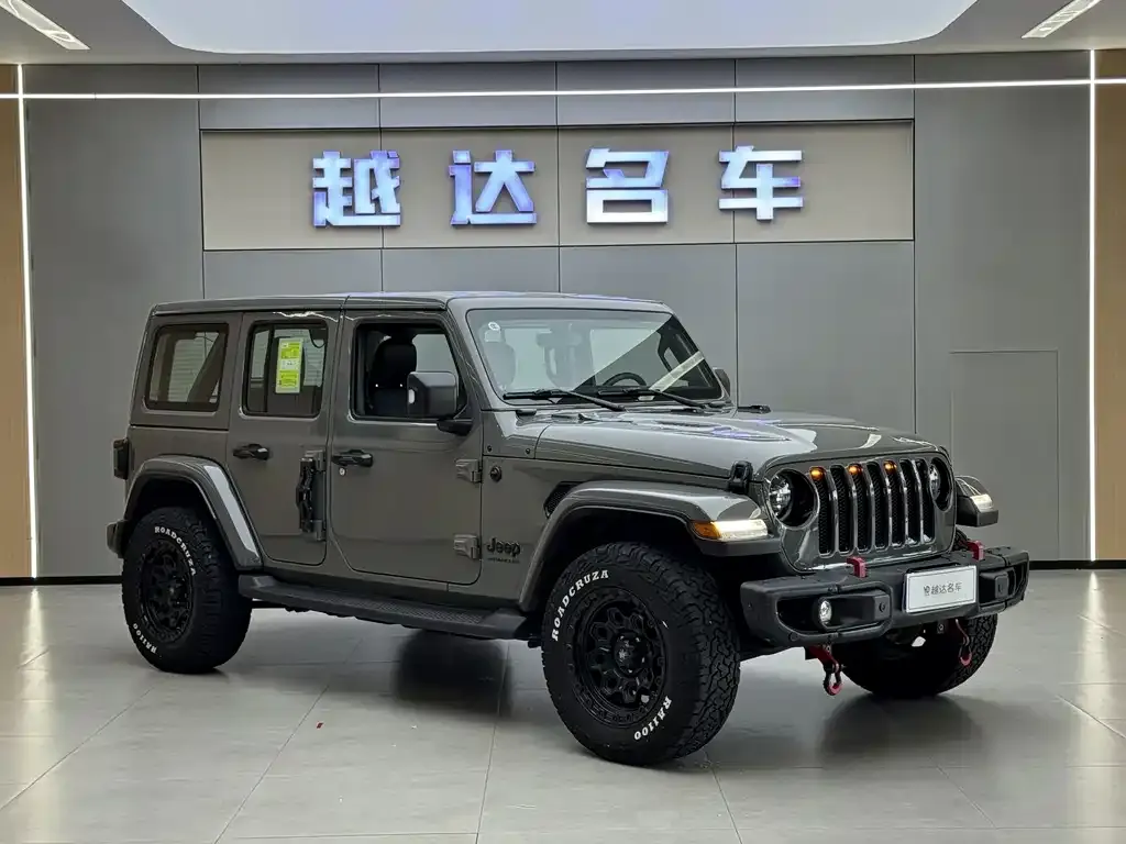 Jeep Wrangler 2023 из CN, фото 3
