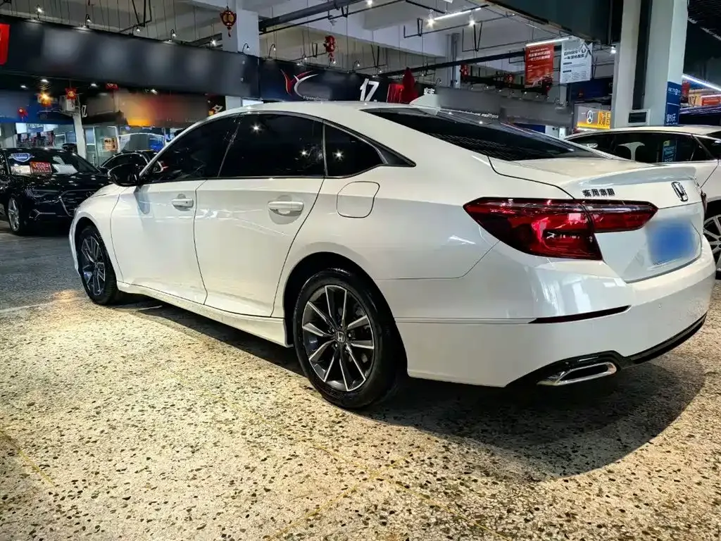 Honda Inspire 2022 из CN, фото 4