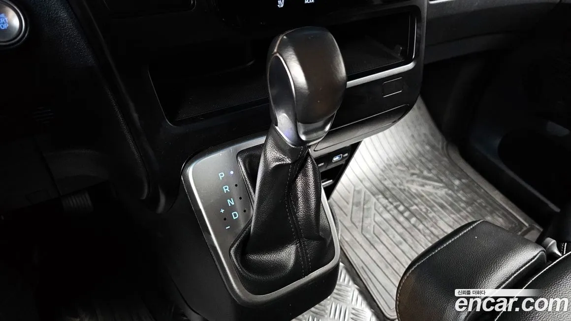 Hyundai Staria 2022 из KR, фото 9