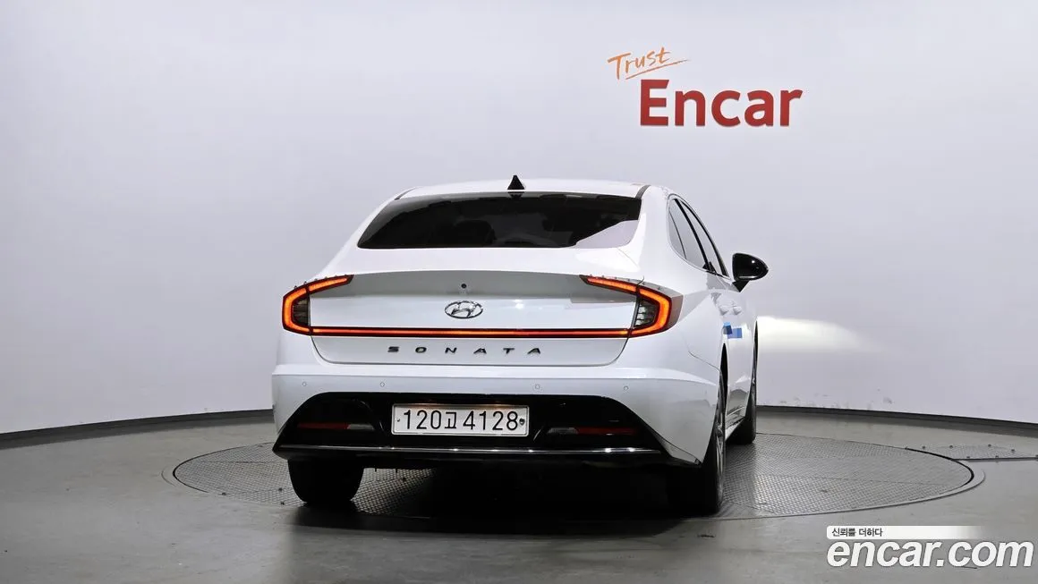 Hyundai Sonata 2022 из KR, фото 4
