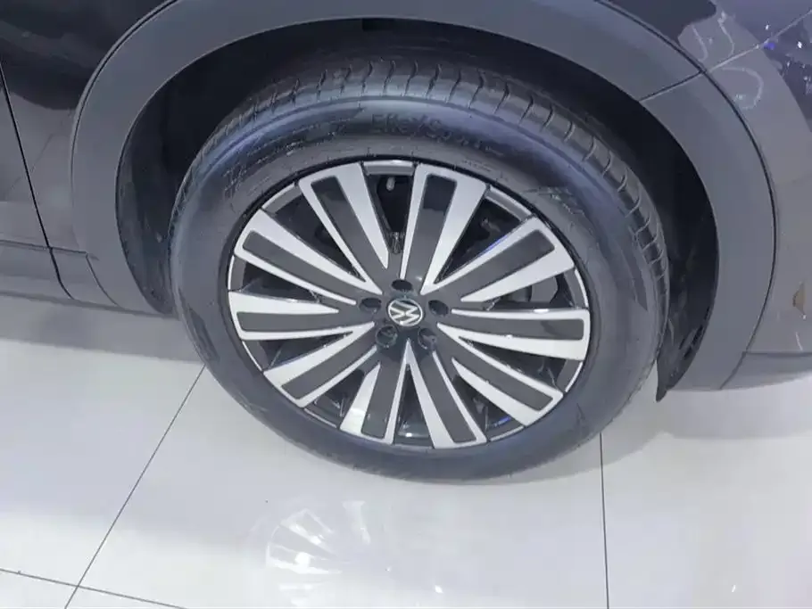 Volkswagen Tavendor 2023 из CN, фото 6