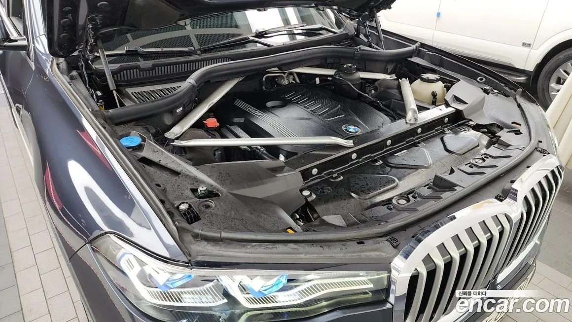 BMW X7 2021 из KR, фото 6