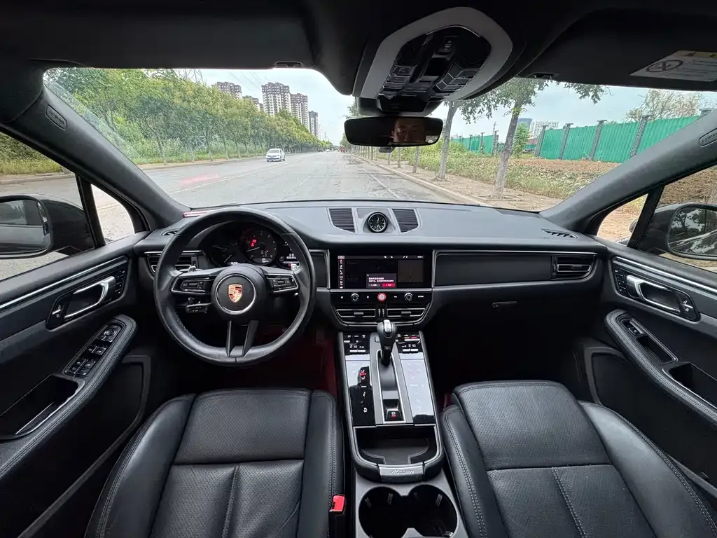Porsche Macan 2023 из CN, фото 6