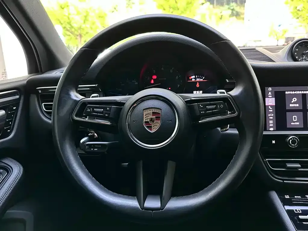 Porsche Macan 2023 из CN, фото 5