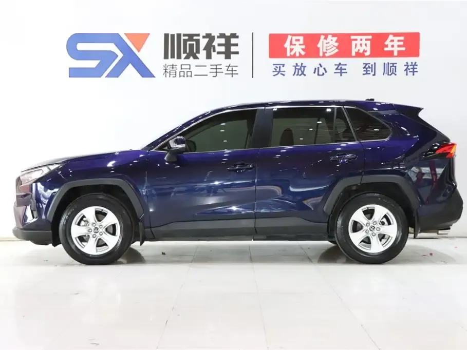 Toyota RAV4 2024 из CN, фото 6