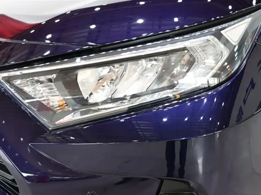 Toyota RAV4 2024 из CN, фото 7