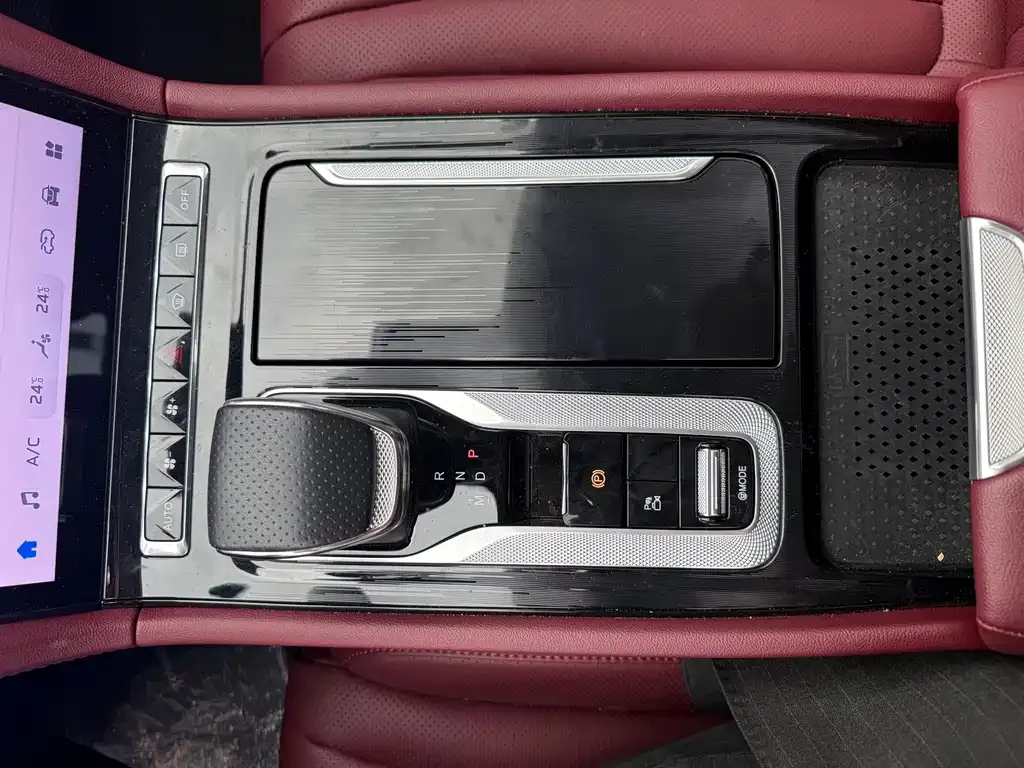 Hongqi H5 2024 из CN, фото 10