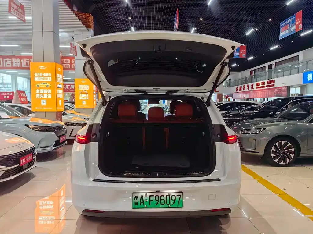 Li Auto L7 2024 из CN, фото 8