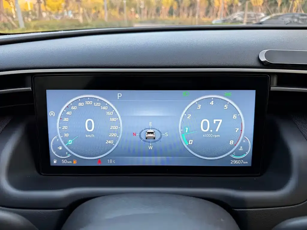 Hyundai Tucson 2021 из CN, фото 10
