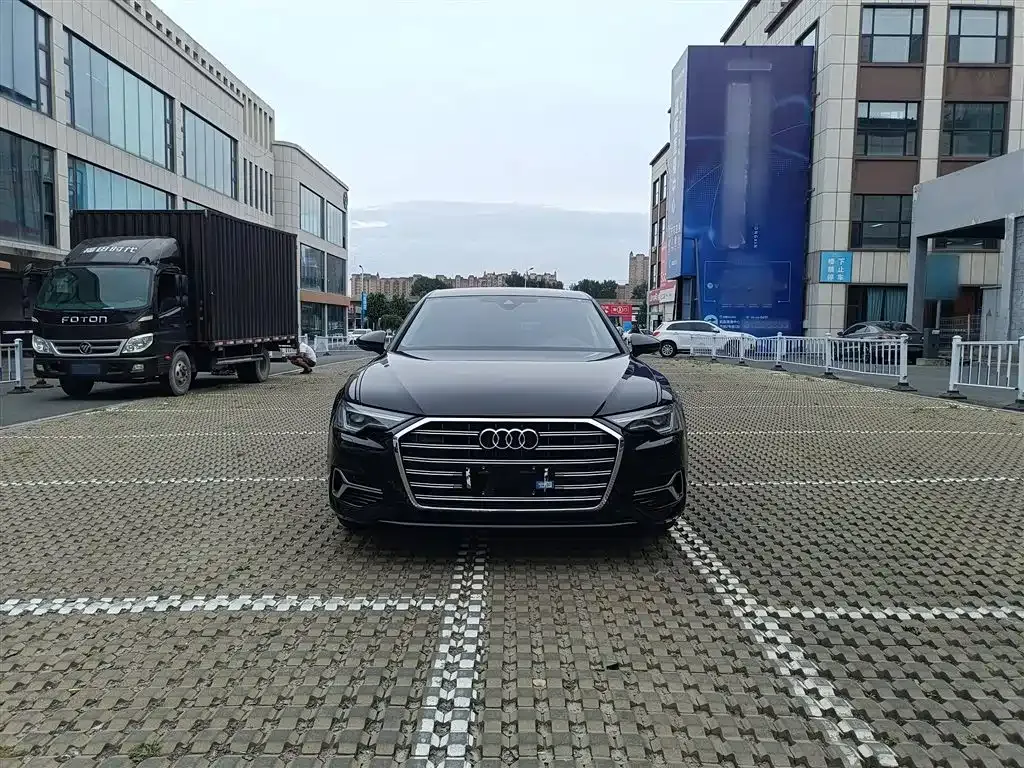 Audi A6L 2024 из CN, фото 3