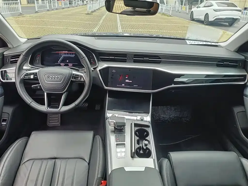 Audi A6L 2024 из CN, фото 8
