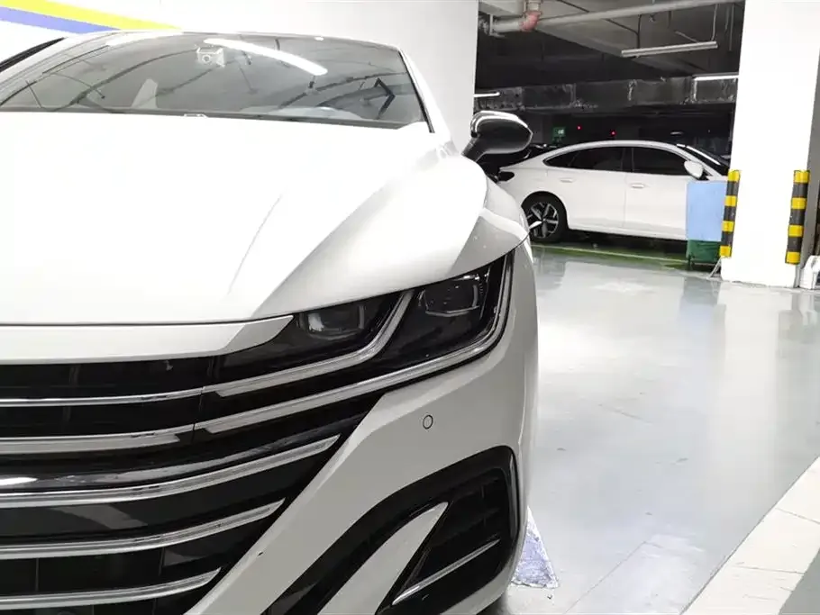 Volkswagen CC 2023 из CN, фото 5
