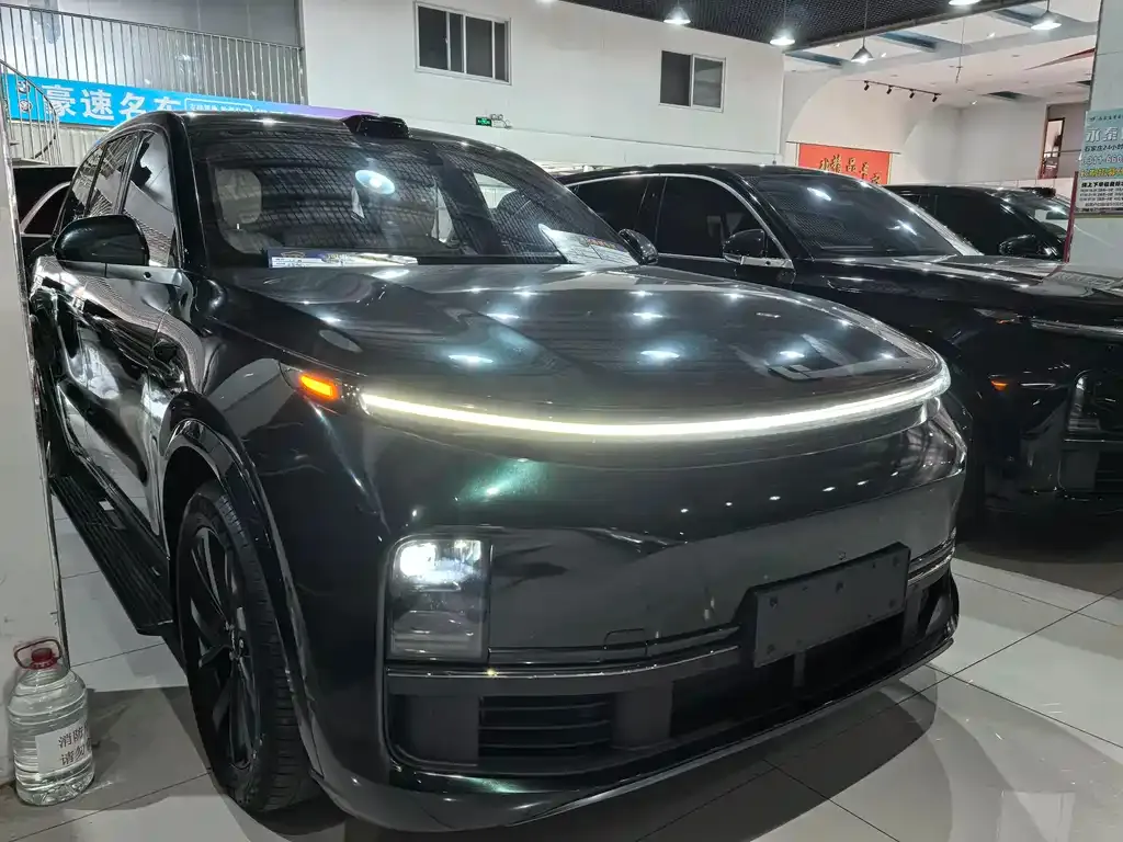 Li Auto L8 2023 из CN, фото 3
