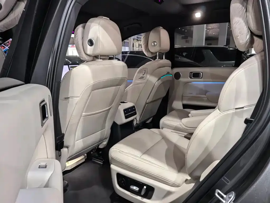 Li Auto L8 2023 из CN, фото 8