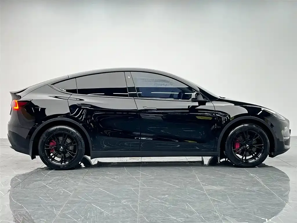 Tesla Model Y 2022 из CN, фото 7