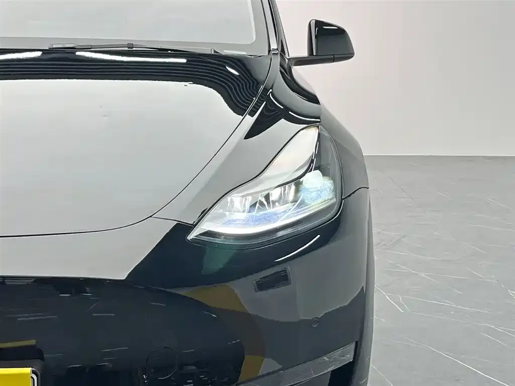 Tesla Model Y 2022 из CN, фото 9