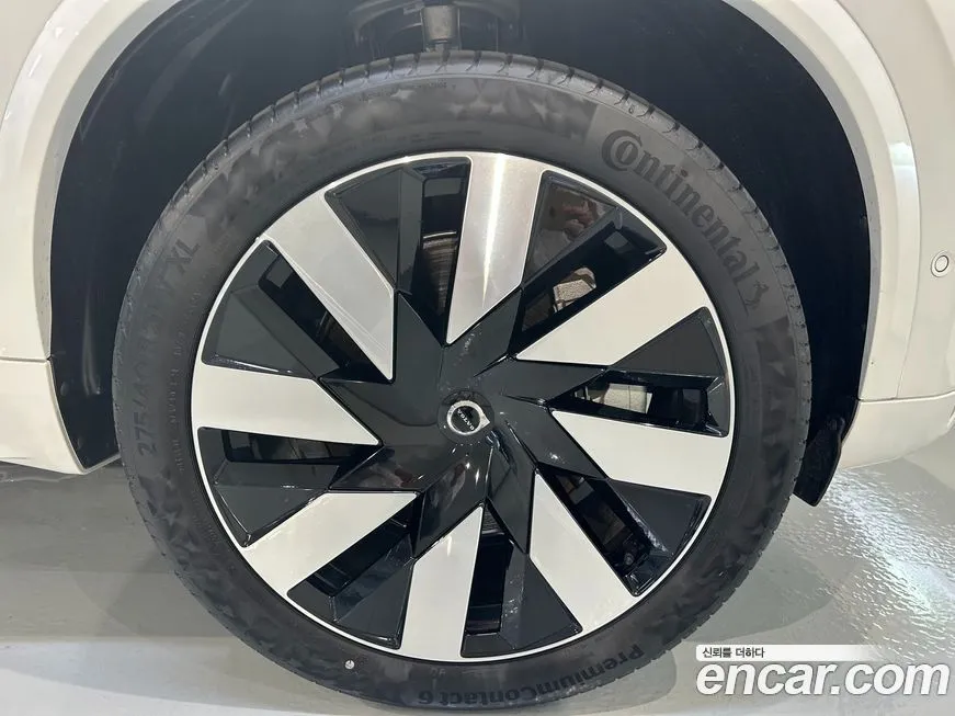 Volvo XC90 2025 из KR, фото 5