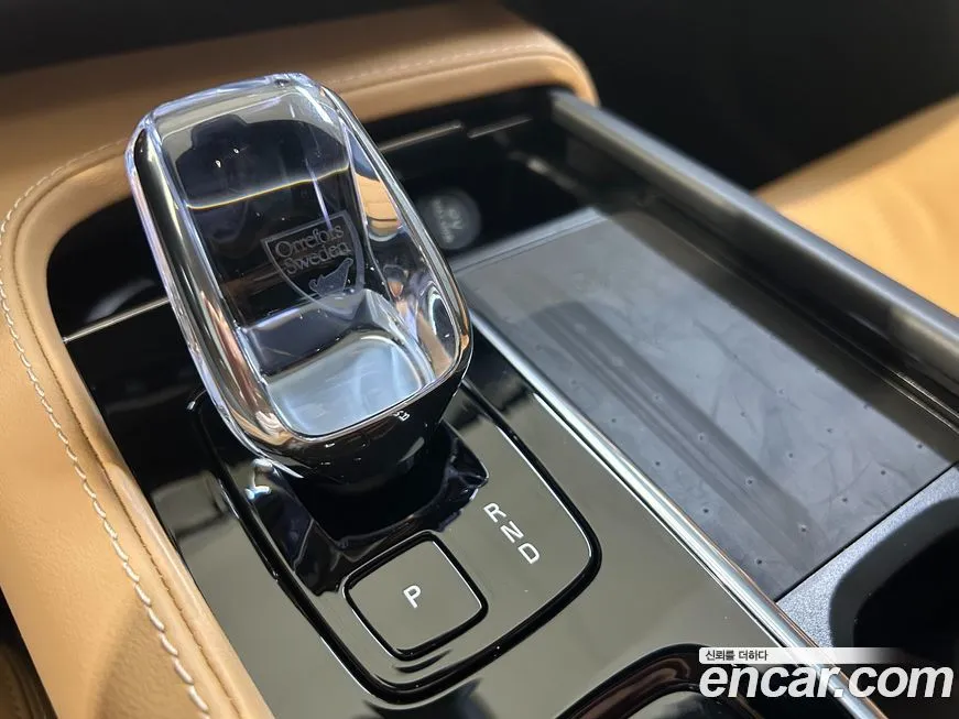 Volvo XC90 2025 из KR, фото 9