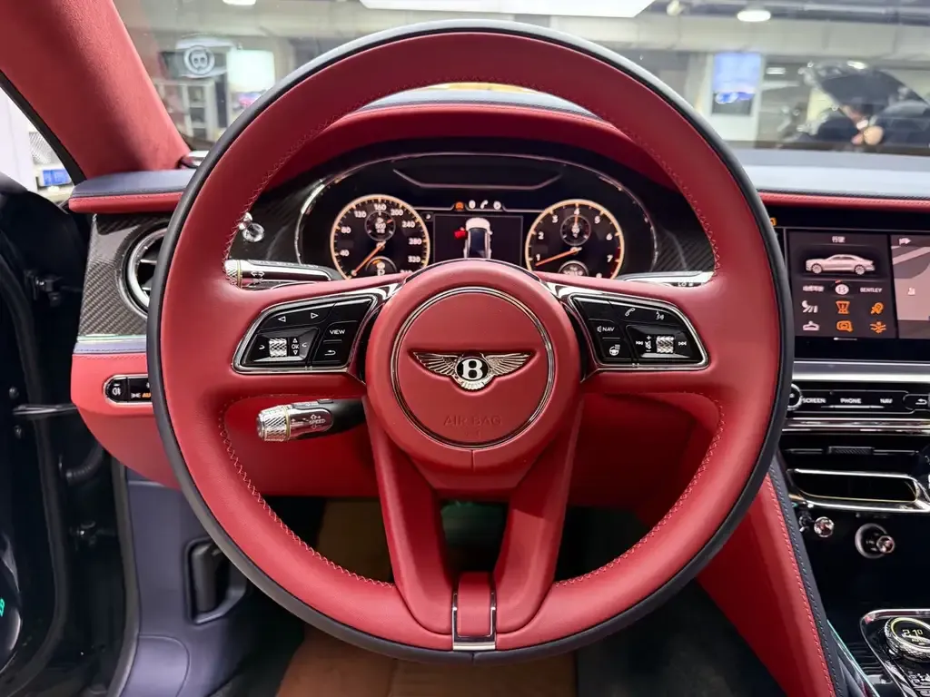 Bentley Flying Spur — фото 8