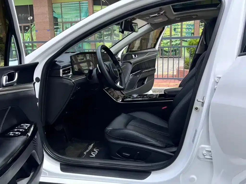 Kia K5 2022 из CN, фото 7