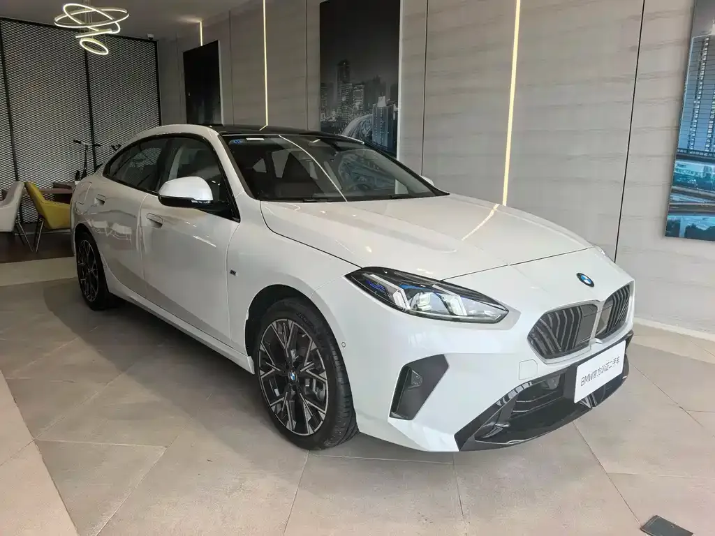 BMW 2 Series 2025 из CN, фото 10