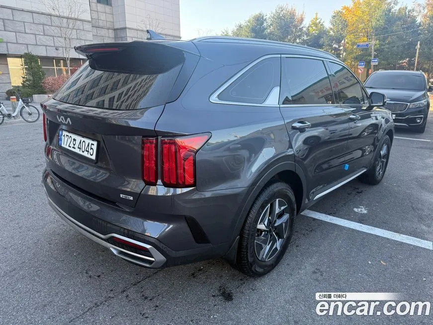 Kia Sorento — фото 3