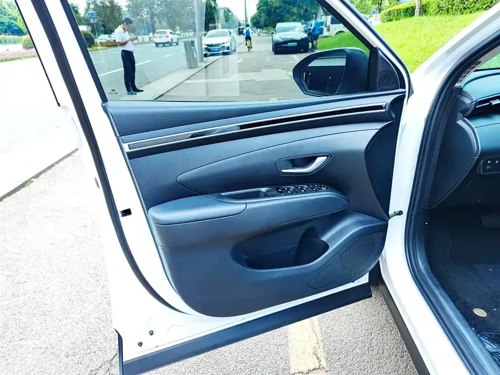 Hyundai Tucson 2023 из CN, фото 6