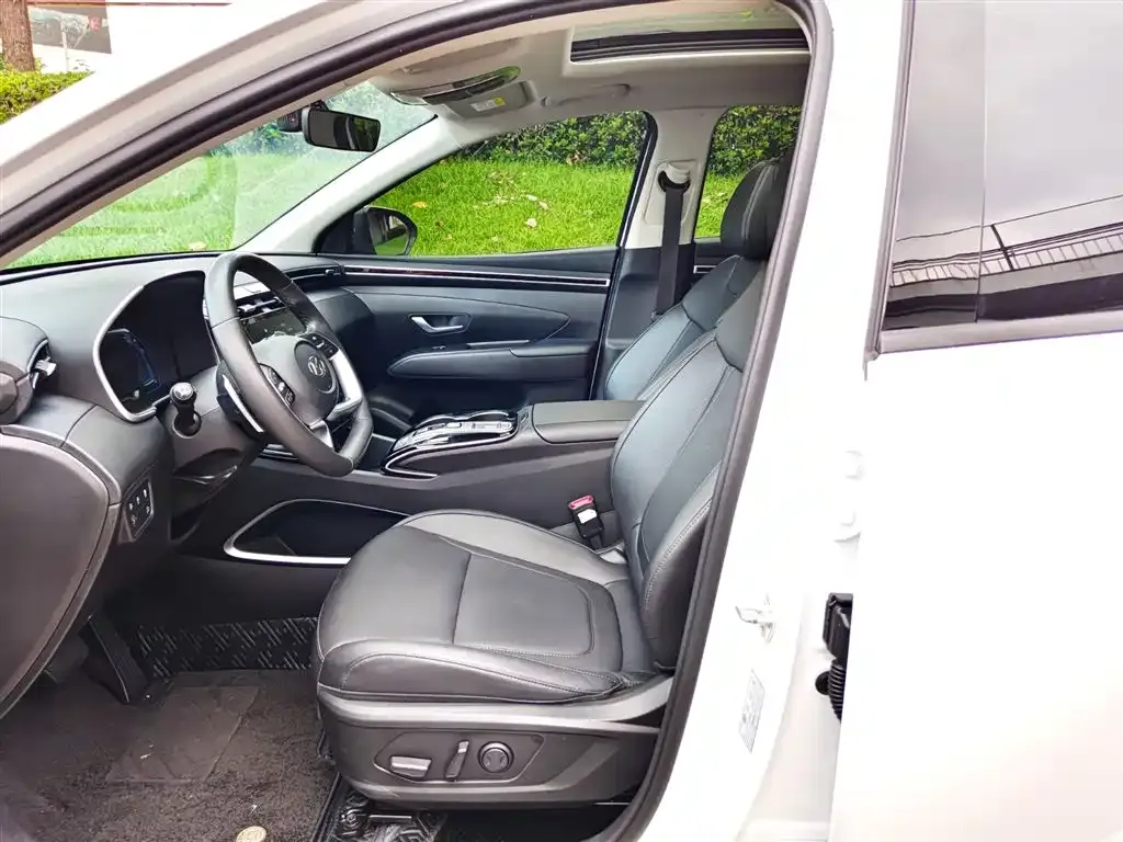 Hyundai Tucson 2023 из CN, фото 9