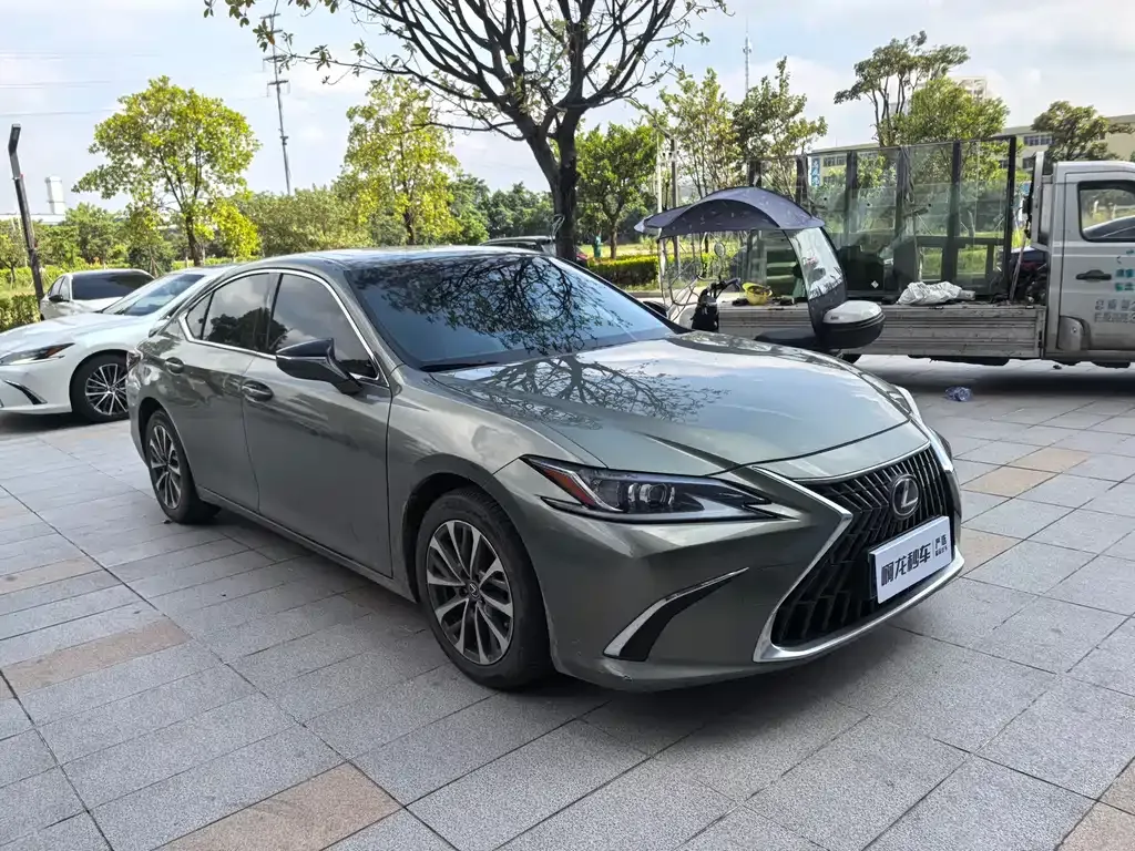 Lexus ES 2024 из CN, фото 3