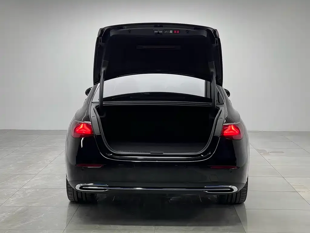 Mercedes-Benz E-Class New Energy — фото 10