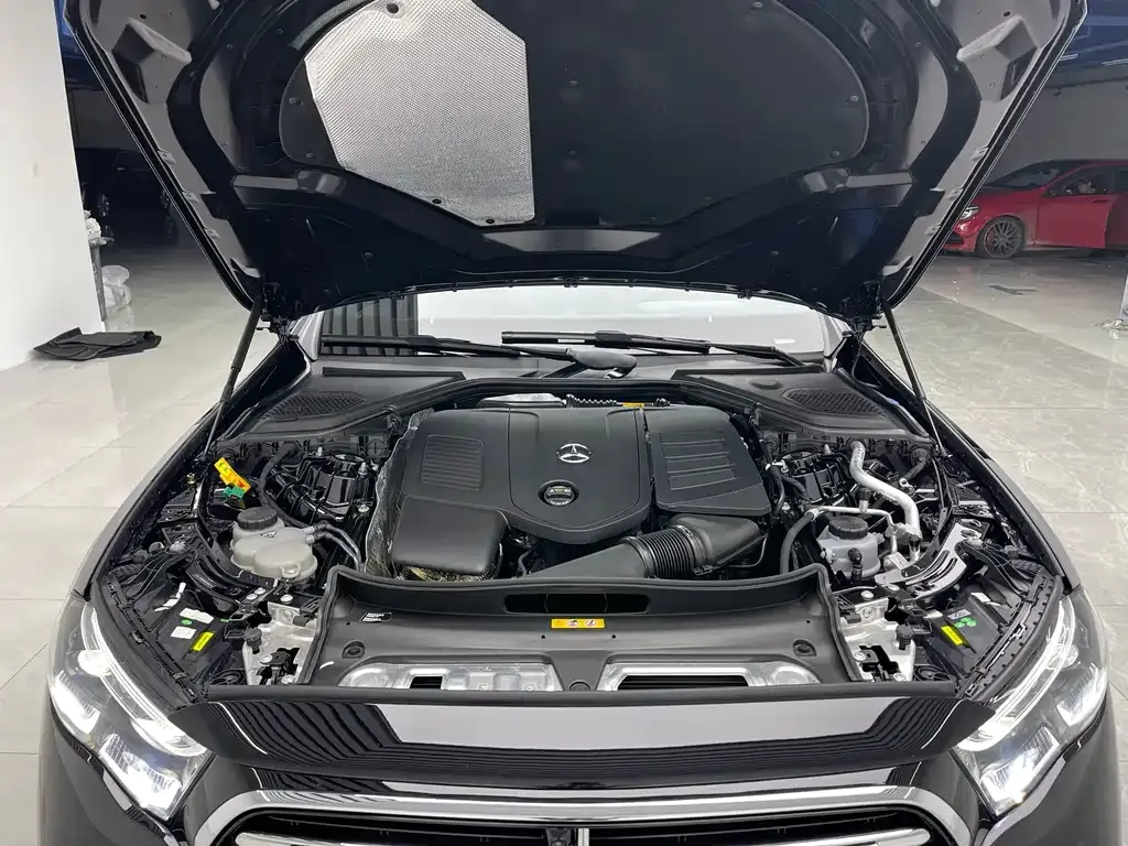 Mercedes-Benz E-Class New Energy — фото 9