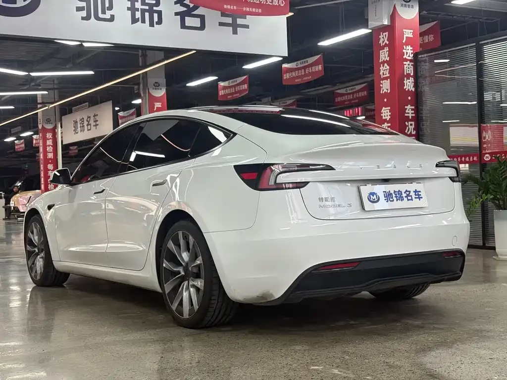 Tesla Model 3 2024 из CN, фото 7