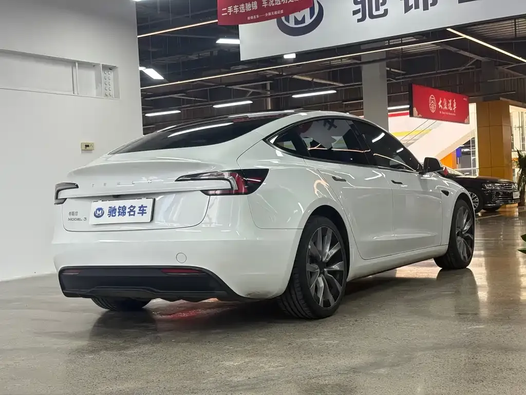 Tesla Model 3 2024 из CN, фото 9